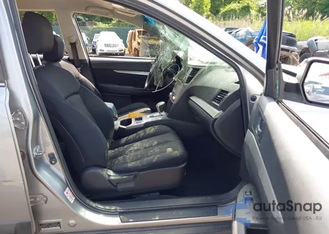 2011 Subaru Outback 2.5I Premium из США, поврежденный, VIN 4S4BRBCC8B3398149